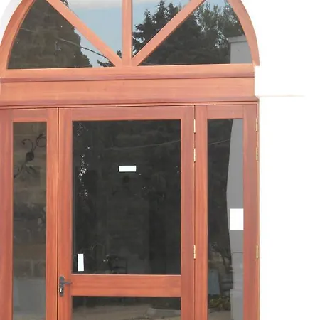 Tenuta Perruzzi Farm stay Leverano