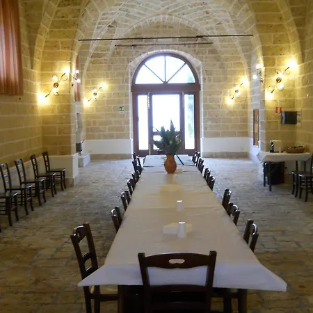 Farm stay Tenuta Perruzzi Leverano