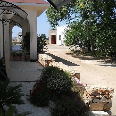 Tenuta Perruzzi Farm stay *